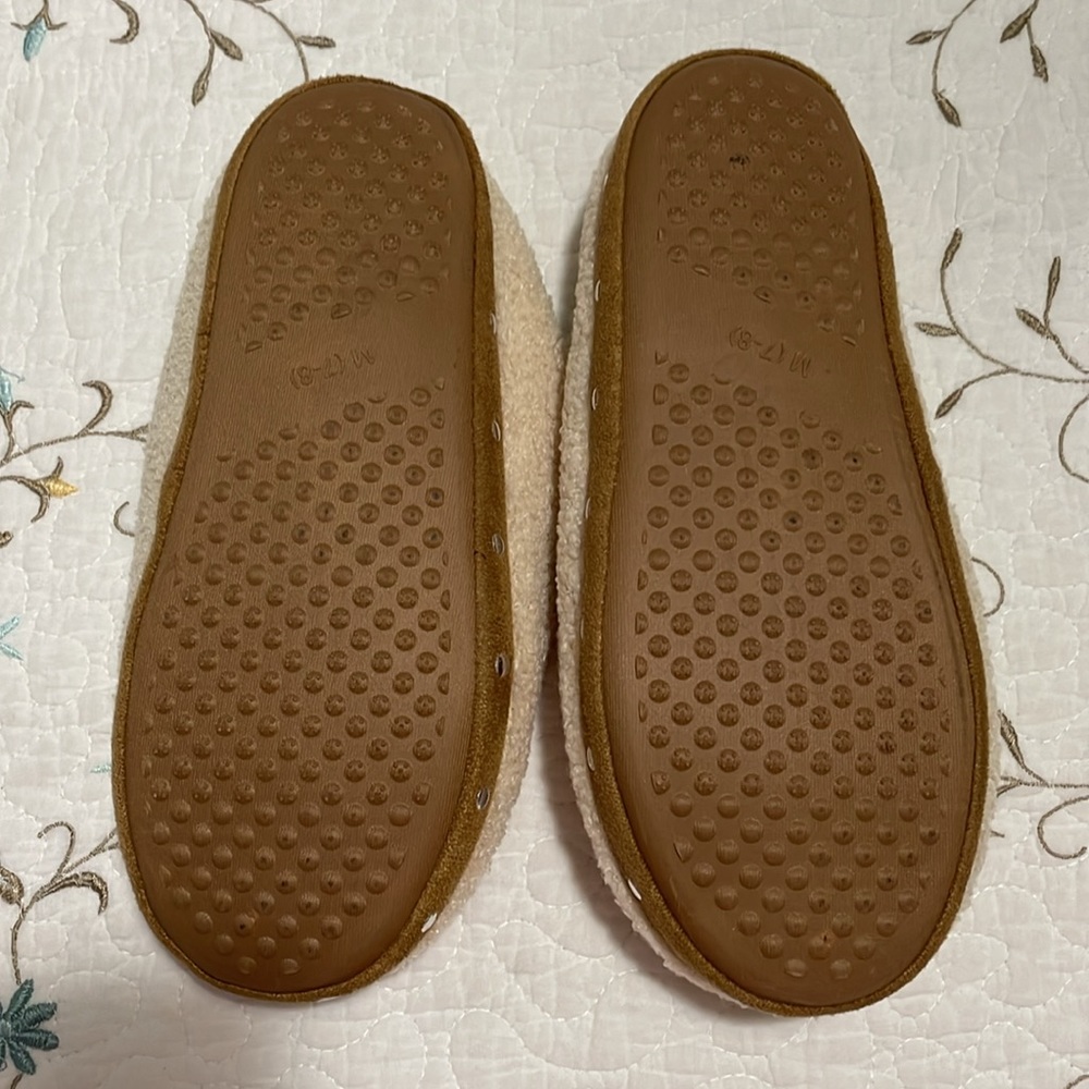 Jessica Simpson Slippers - Picture 4 of 4